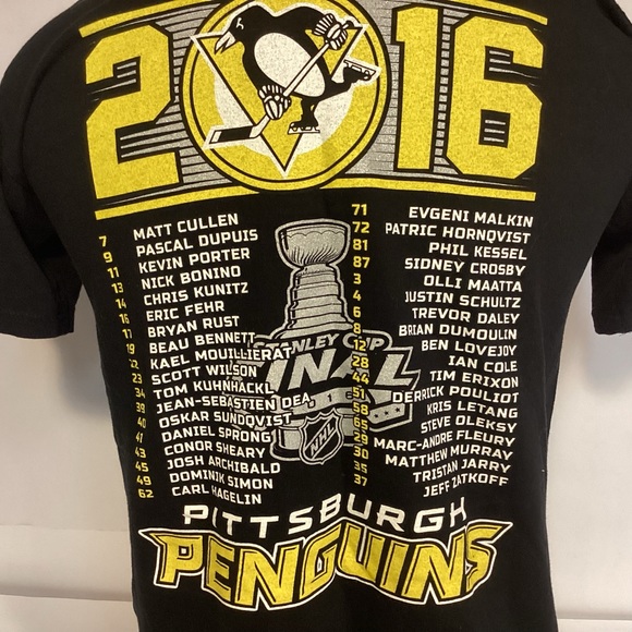 Pittsburgh Penguins 2016 Stanley Cup Defend the Burgh men’s t-shirt size medium - Picture 6 of 7